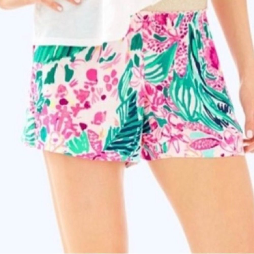 Lilly Pulitzer Rylan Shorts logo hot shorts bright dress bottoms spring summer